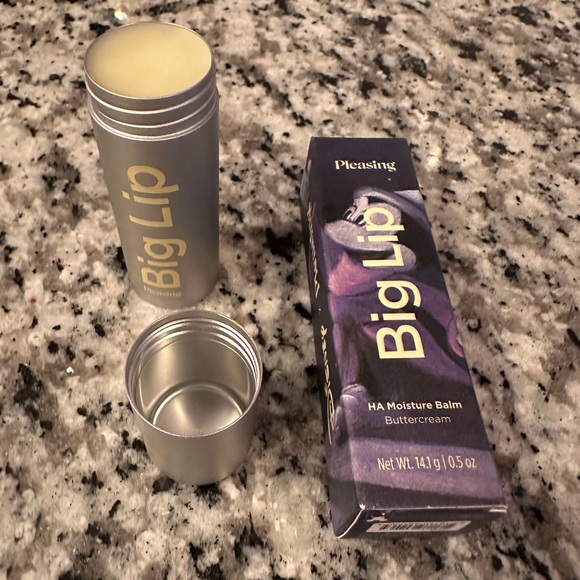 Harry Styles - Pleasing beauty bundle - Picture 3 of 6